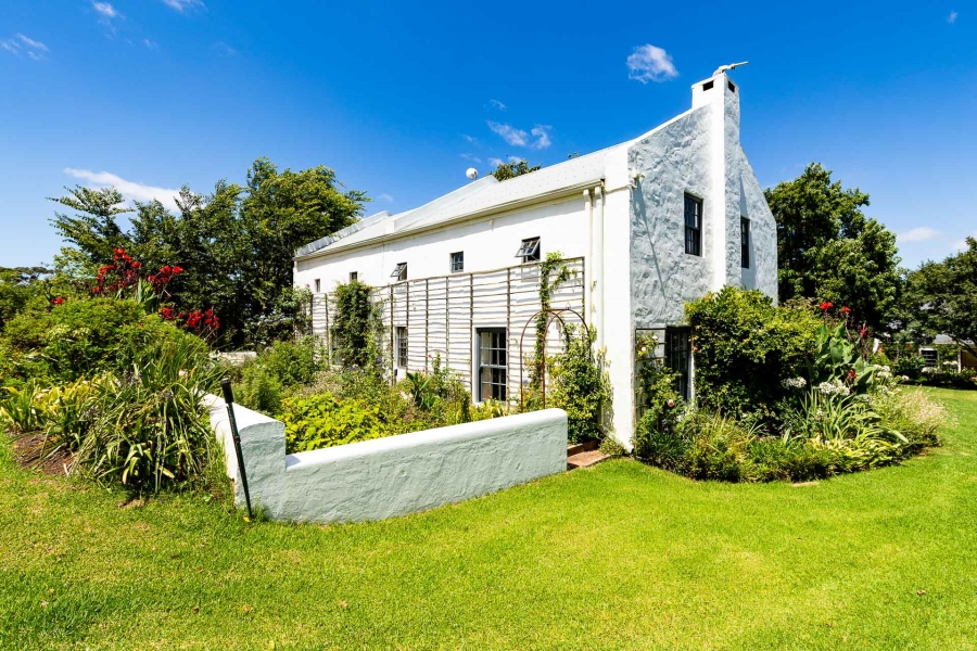 10 Bedroom Property for Sale in Riversdale Rural Western Cape